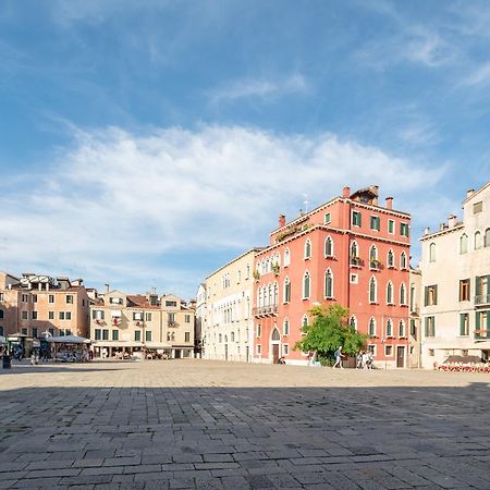 Апартаменти Ve.N.I.Ce Cera Angels' Attic Венеція Екстер'єр фото
